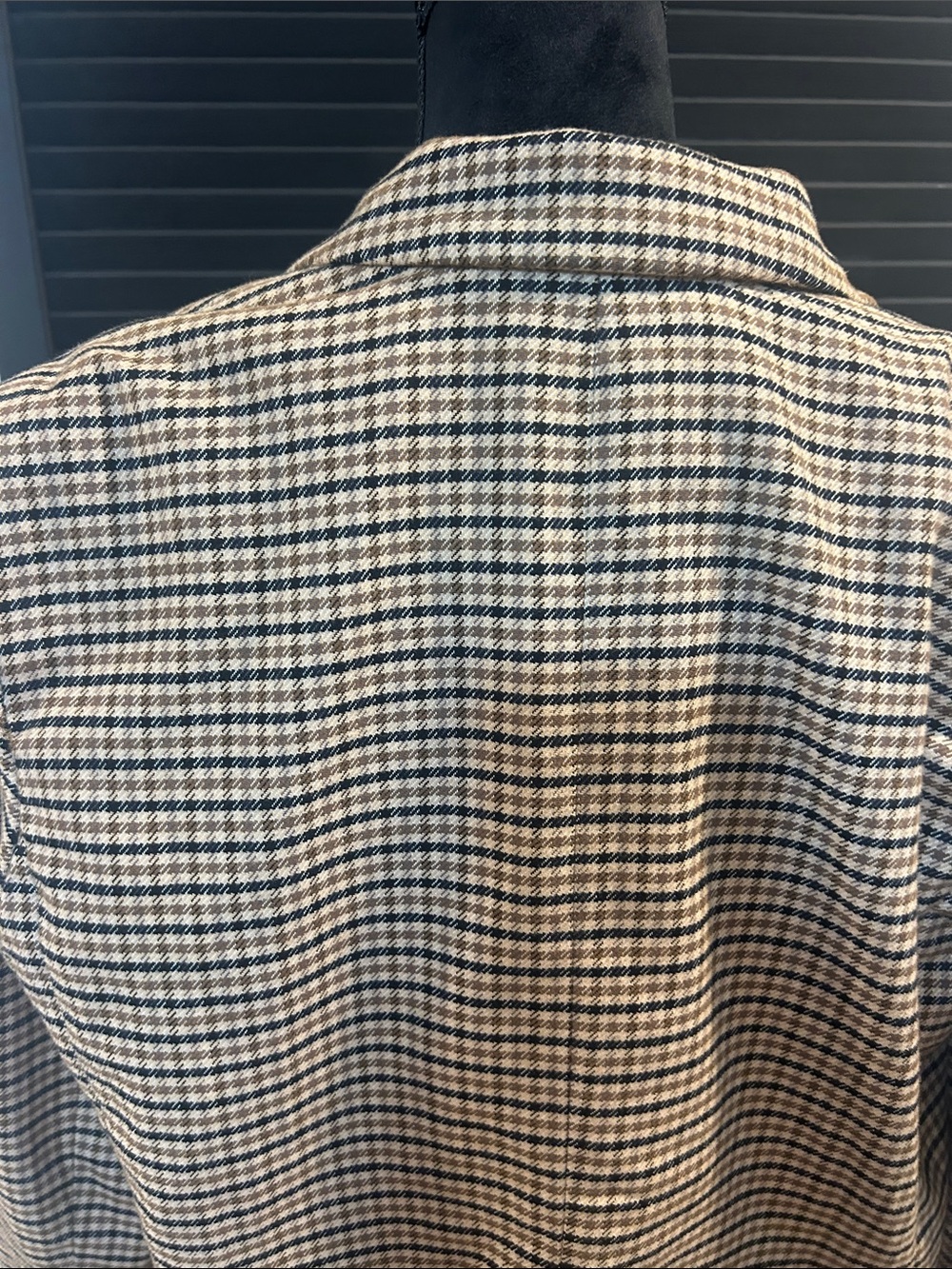 Women's Plaid Blazer in Black & Tan - Picture 6 of 10